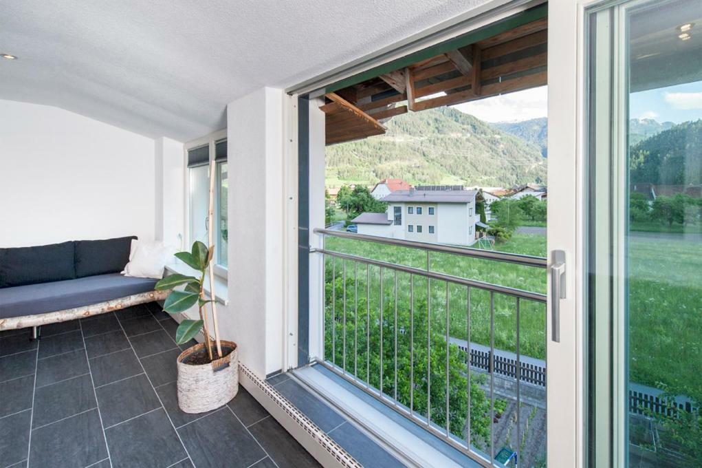 Haus Heiss Apartment Prutz Exterior photo